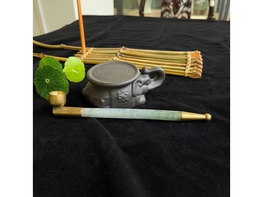 55翡翠烟斗