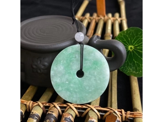 05翡翠平安扣