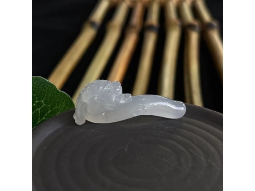 49翡翠龙勾