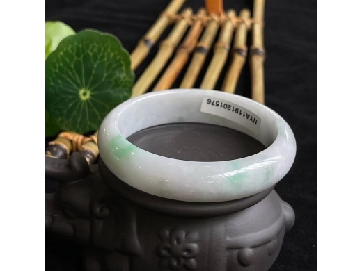 21翠手镯
