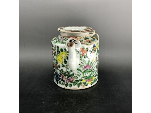 广彩花鸟茶壶