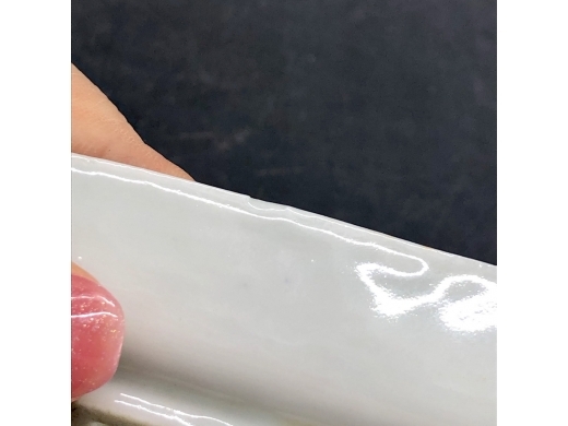 青花蓝地白花凤纹长方倭角碟