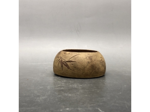 紫砂段泥刻竹纹水盂