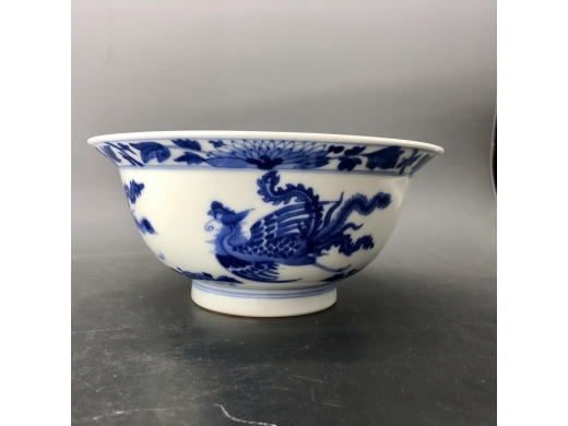 青花凤纹折沿大碗