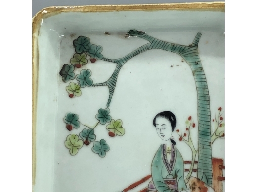 粉彩仕女童子茶盘