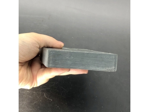 绿端石角花长方砚