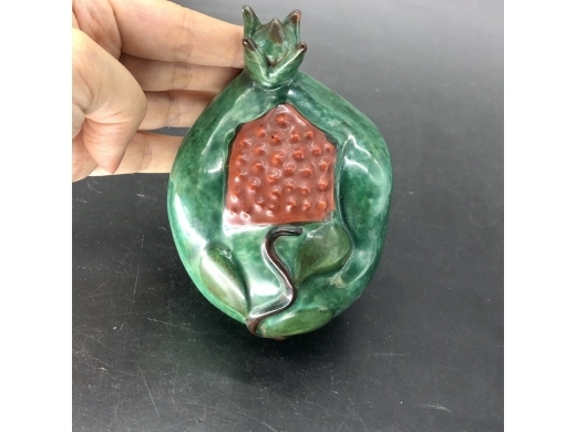 粉彩石榴供果