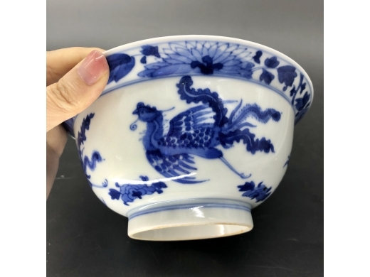 青花凤纹折沿大碗