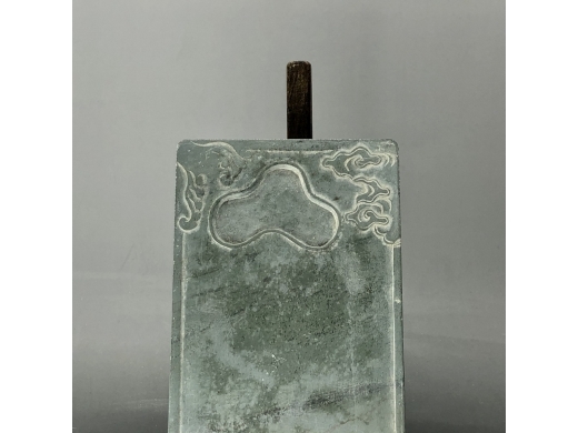 绿端石角花长方砚