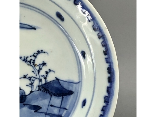 青花山水纹碟