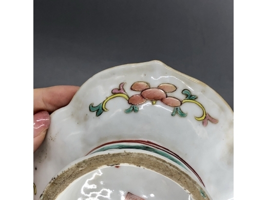 粉彩花鸟纹供盘