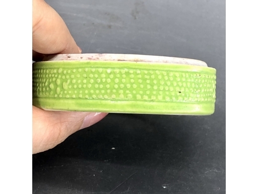 珍珠地粉彩印盒