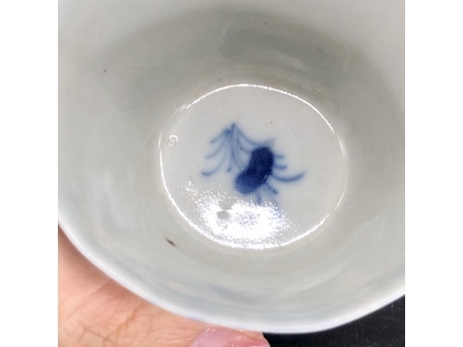 青花寿字纹八方茶盏