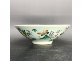 豆地广彩花蝶半碗