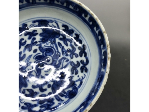 青花云鹤纹半碗
