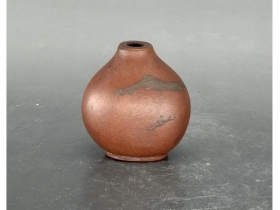 紫砂泥绘山水纹鼻烟壶