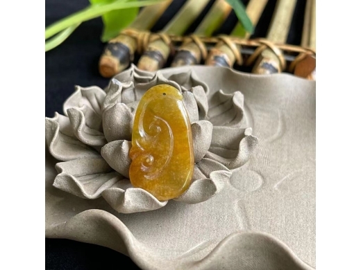 12黄翡如意