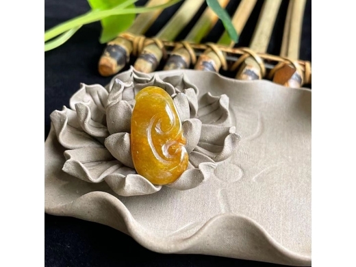 12黄翡如意