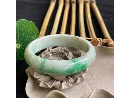 19翠手镯