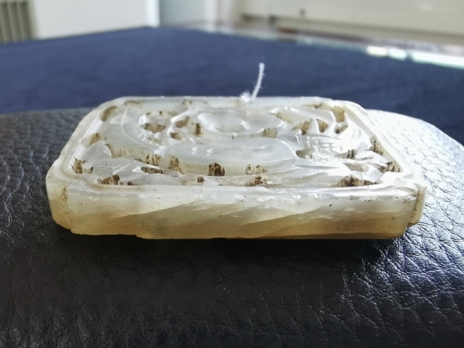 白玉鹊梅纹嵌饰