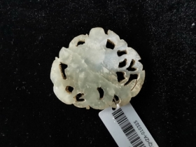 白玉驾鹤仙翁嵌饰