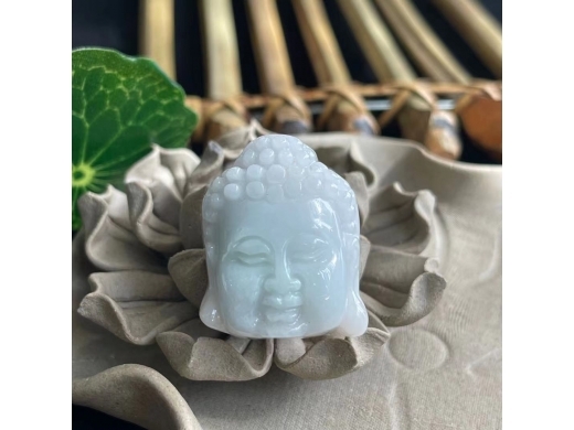 1翡翠佛头