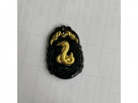 13墨翠千足金生肖蛇牌