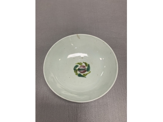 粉彩碗