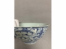 青花缠枝纹碗