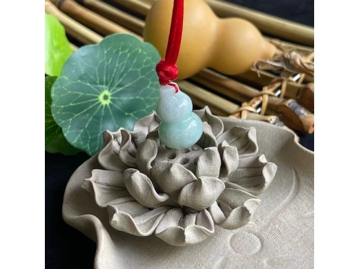 27豆绿葫芦挂件