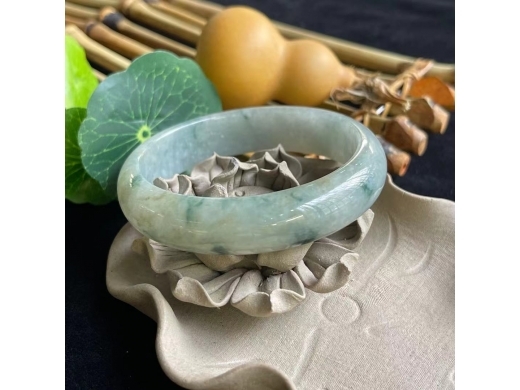 29飘花手镯