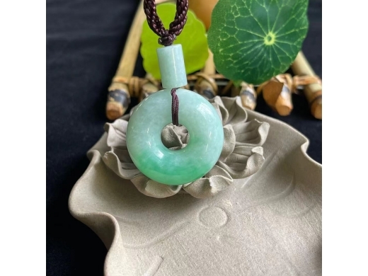 7翠色甜甜圈