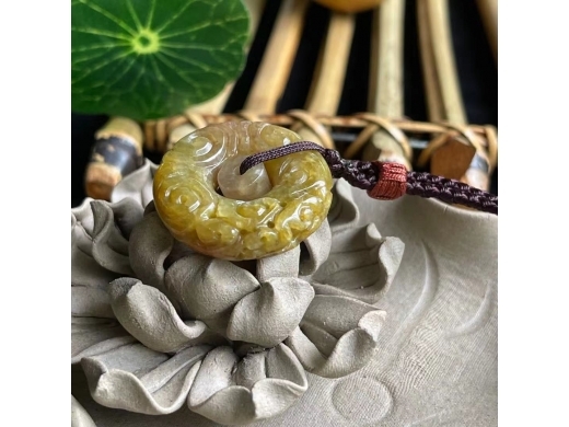3黄翡镂雕时来运转