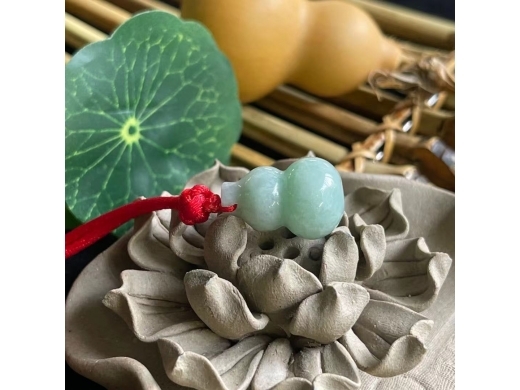 27豆绿葫芦挂件