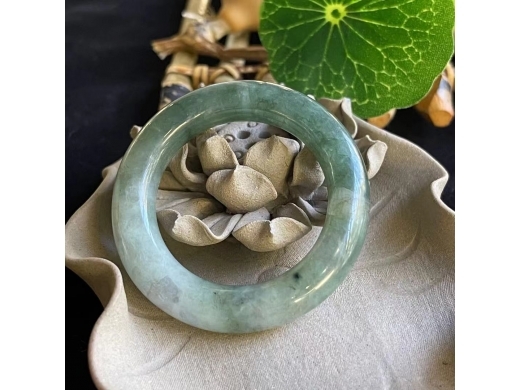 45翡翠飘花圆环