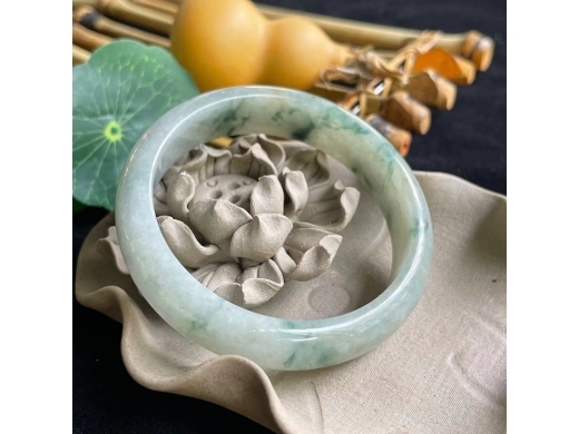 29飘花手镯
