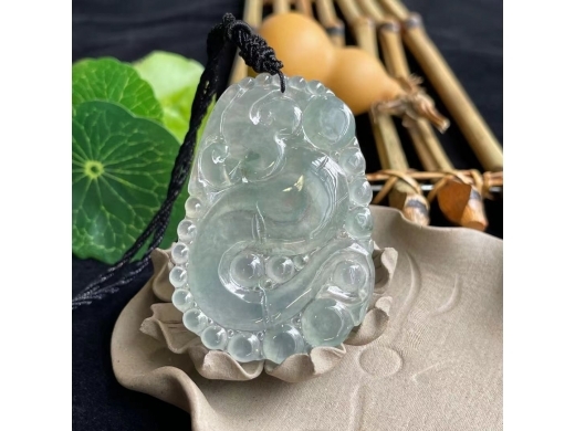 27玻璃种龙牌