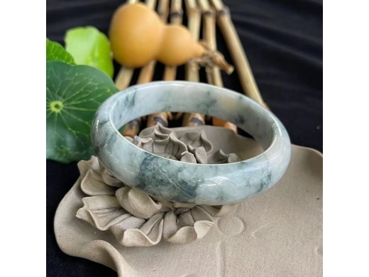 24飘花手镯