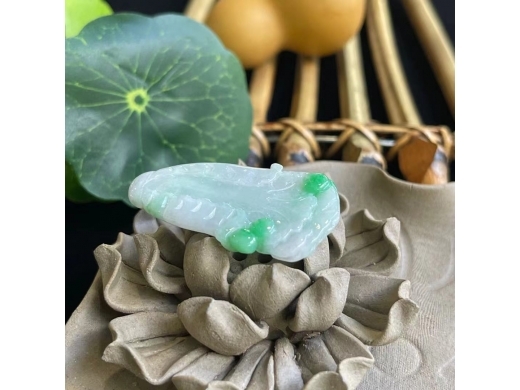 11翡翠白财