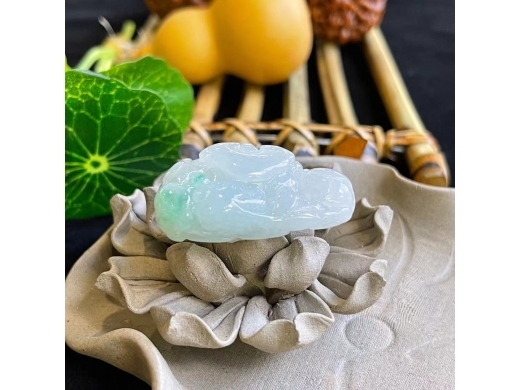 7翡翠年年有余