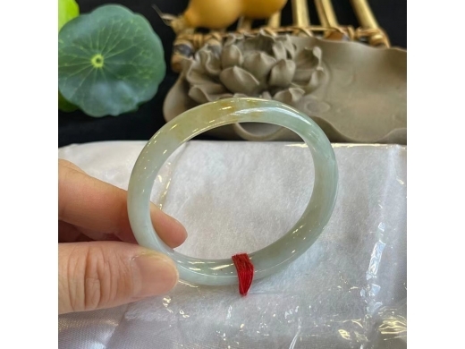 32黄翡贵妃手镯