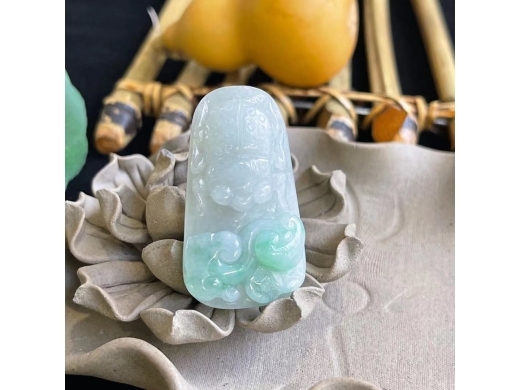 26翡翠牌