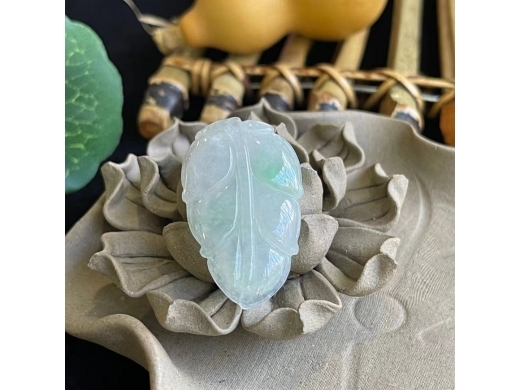 28翡翠金枝玉叶