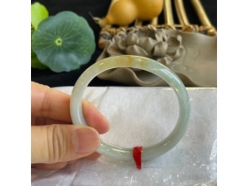 32黄翡贵妃手镯