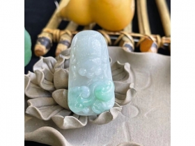 26翡翠牌