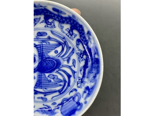 青花龙凤纹小碟