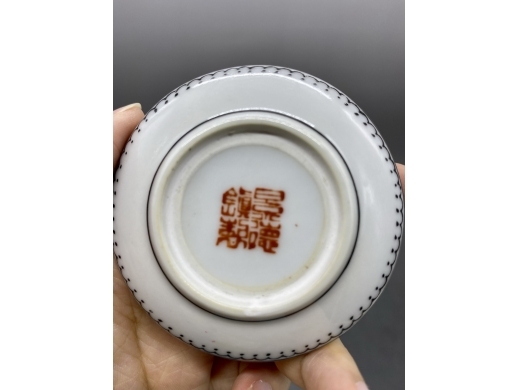 新粉彩山水印泥盒