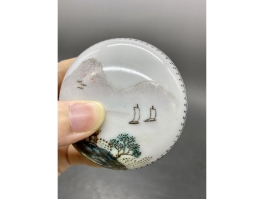 新粉彩山水印泥盒