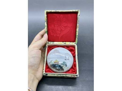 新粉彩山水印泥盒