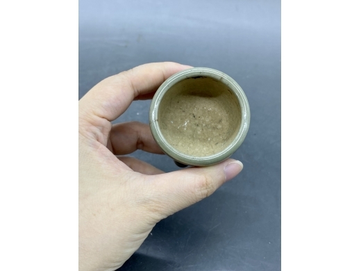 龙泉窑三足琴炉